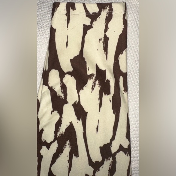 Sage Collective Leggings Womens Medium 7/8 High Waist Gym Yoga Athletic - NWT - Picture 3 of 6